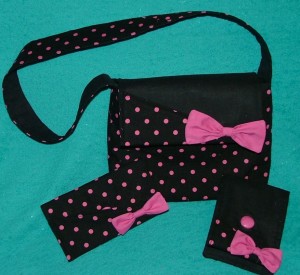 set of 3 black pink dots