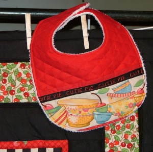 cutie pie bib