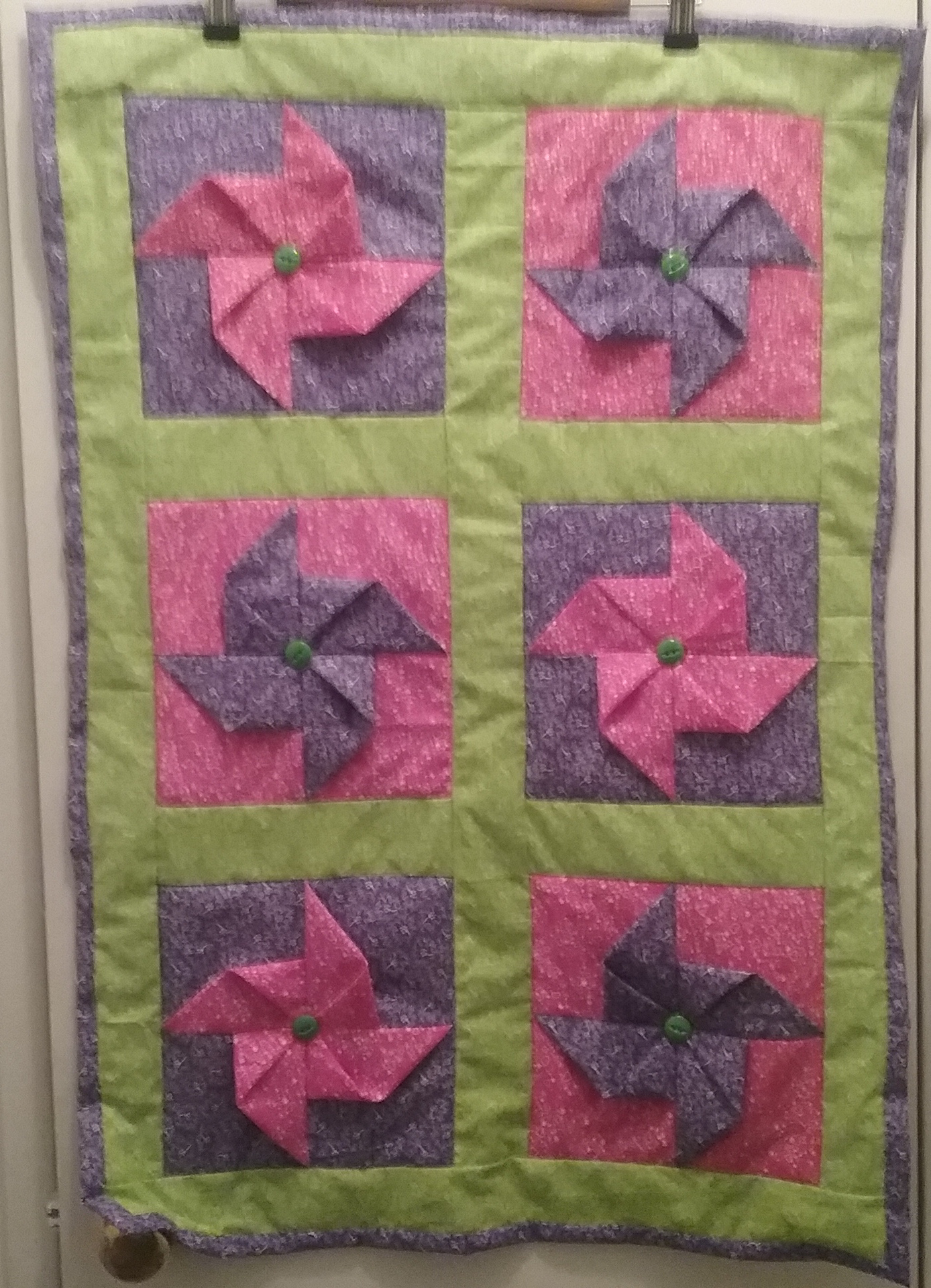 quilt 2 with buttons Bizzy Handz Rhonda Embs
